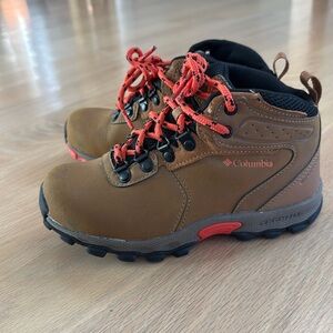 Columbia Omni-Grip hiking boots kids 1